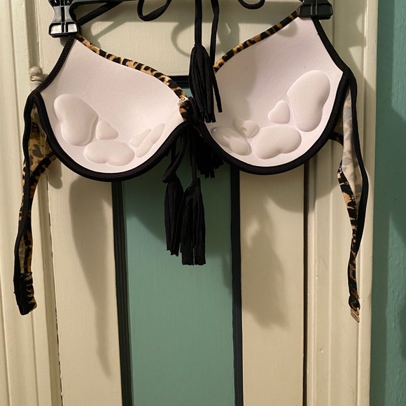 Leopard Bikini - Picture 5 of 6